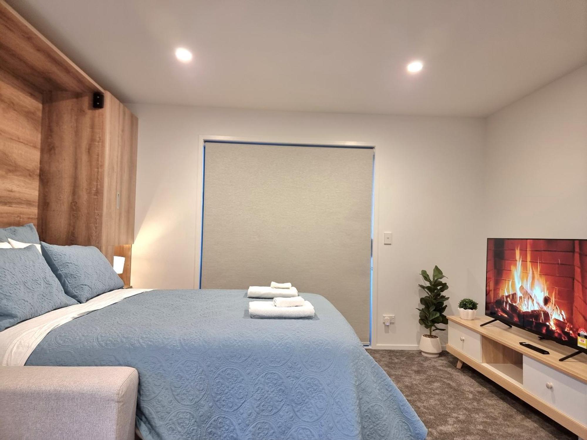Brand New Central Studio On Wilmer クライストチャーチ エクステリア 写真